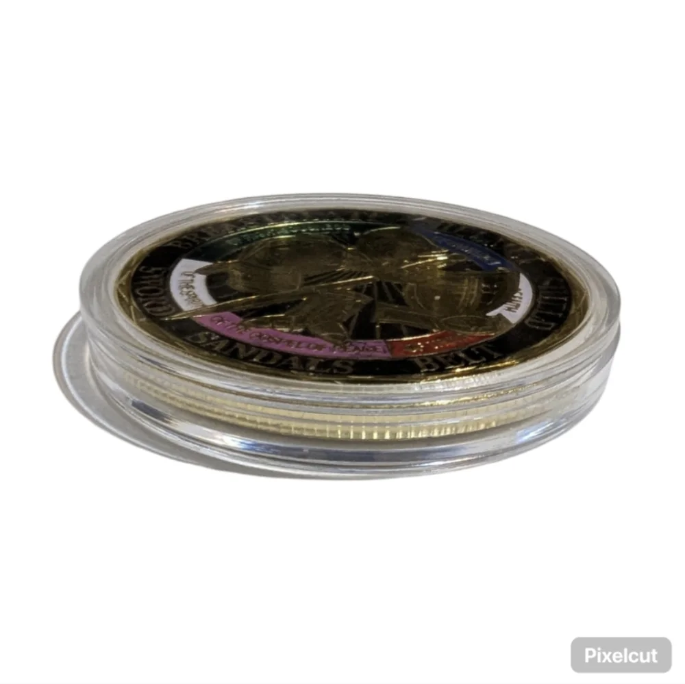 Gold and Green Armor of God Coin - Picture 3 of 4
